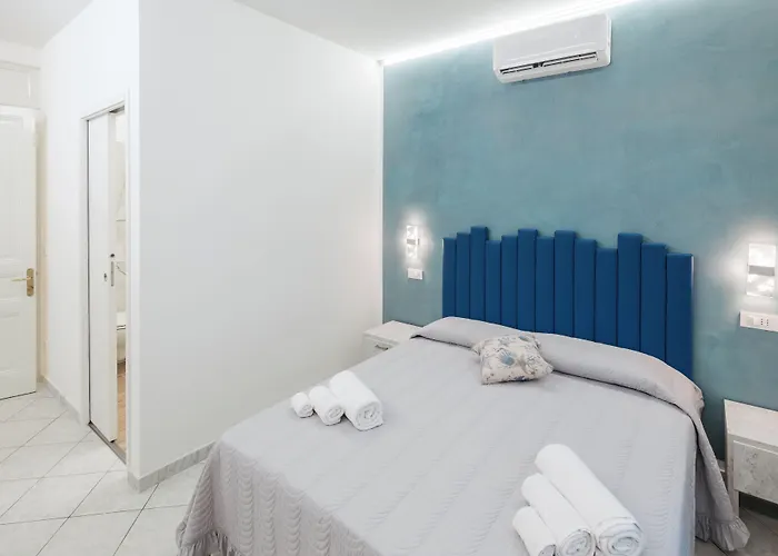 Elena بيت ضيافة 3*